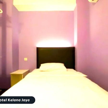 Bright Boutique Hotel Kelana Jaya เปอตาลิงจายา ภายนอก รูปภาพ