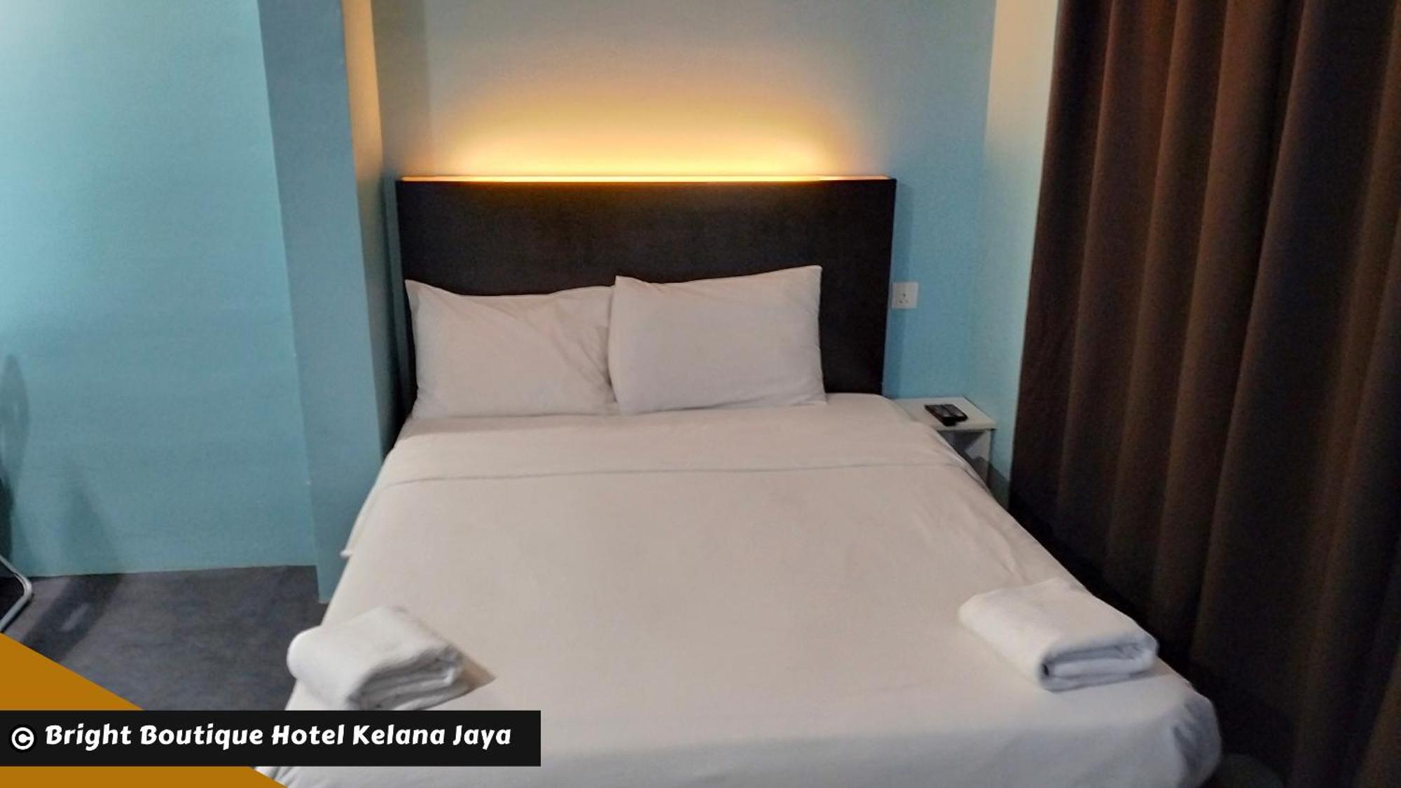 Bright Boutique Hotel Kelana Jaya เปอตาลิงจายา ภายนอก รูปภาพ