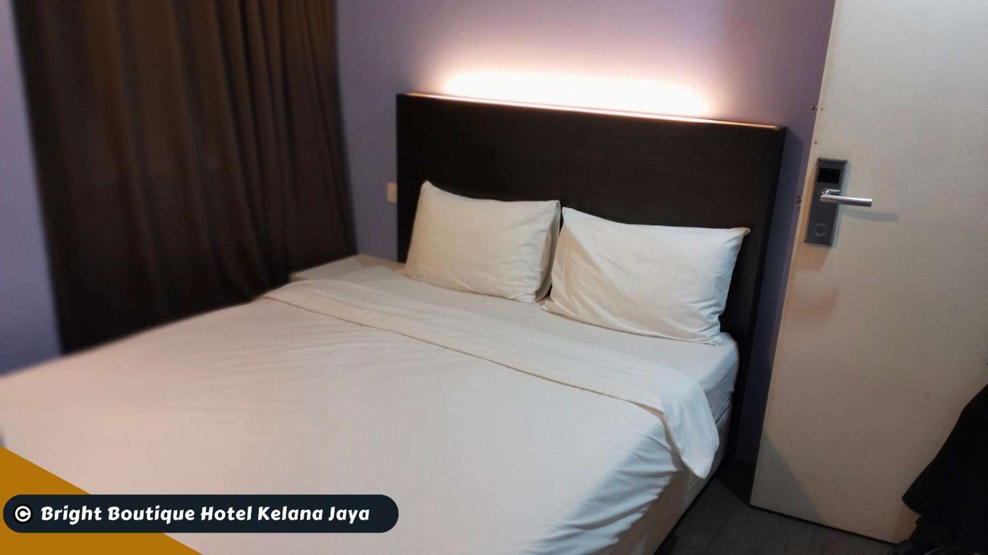 Bright Boutique Hotel Kelana Jaya เปอตาลิงจายา ภายนอก รูปภาพ