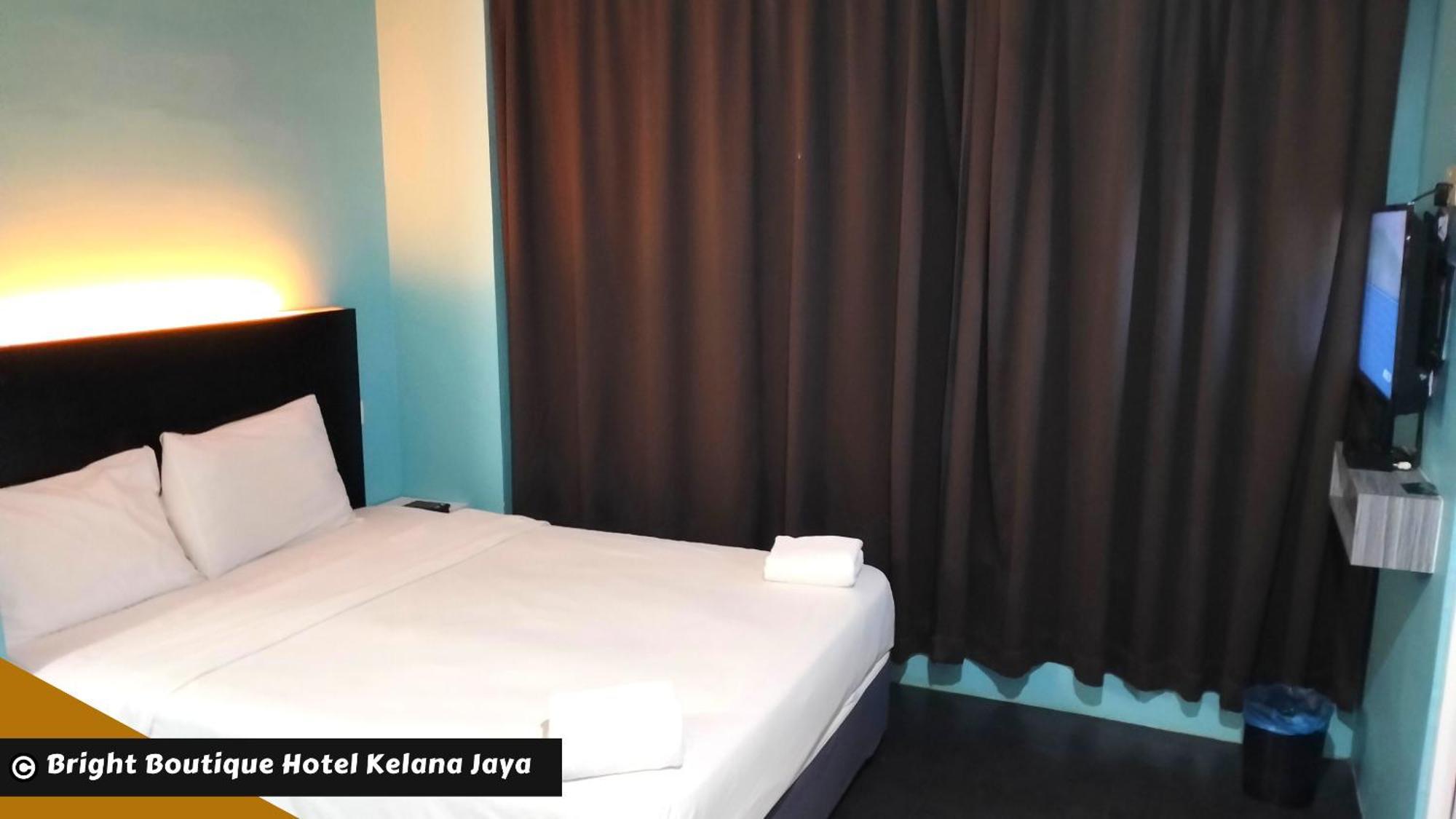 Bright Boutique Hotel Kelana Jaya เปอตาลิงจายา ภายนอก รูปภาพ